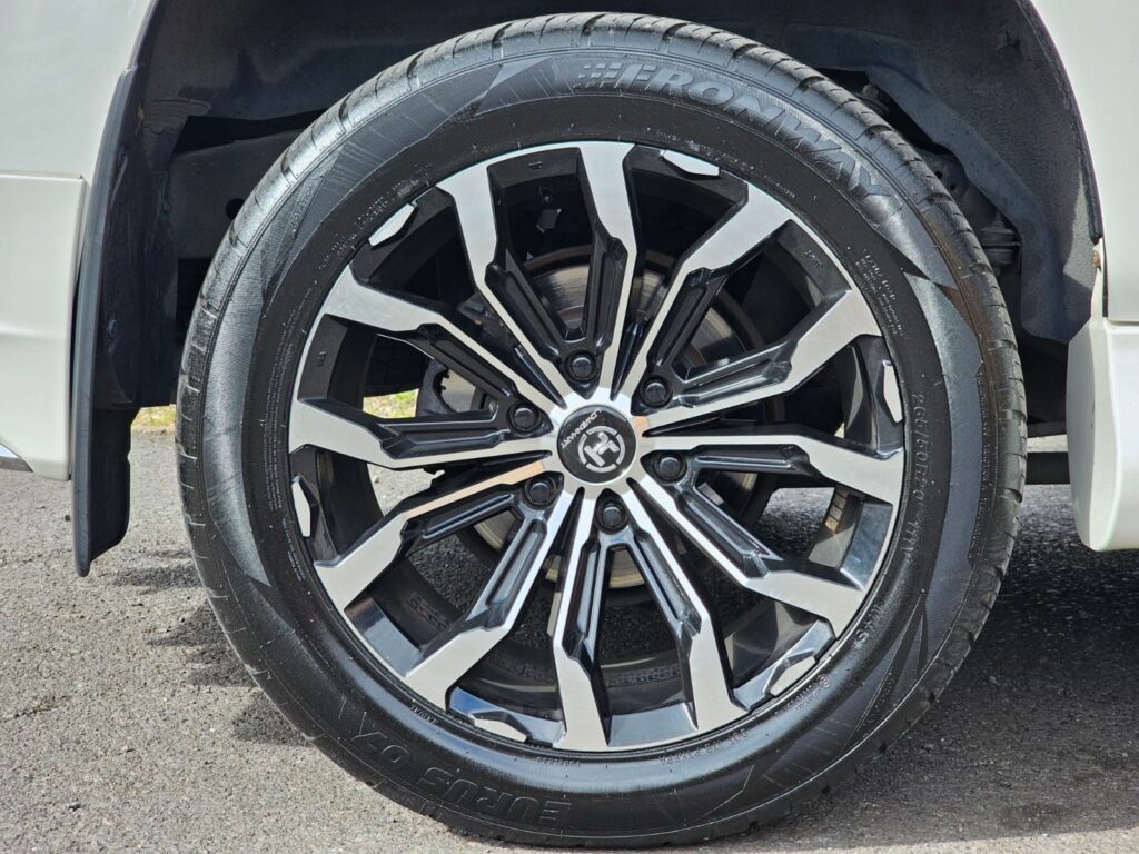 2019 Toyota Land Cruiser Prado – Powerful, Reliable & Refined