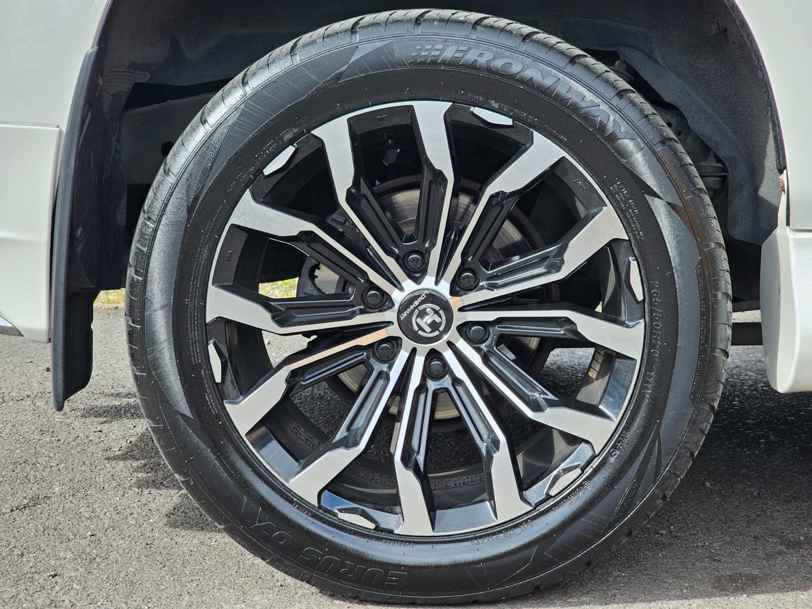 2019 Toyota Land Cruiser Prado – Powerful, Reliable & Refined