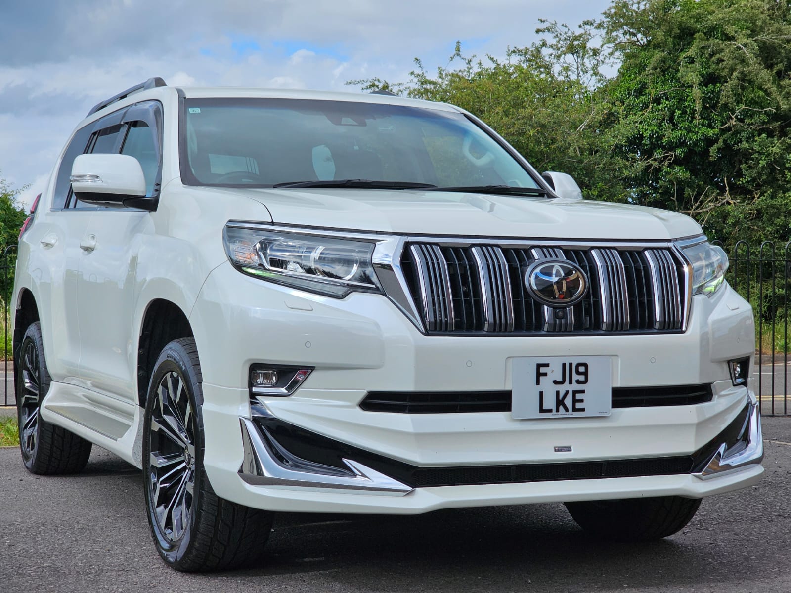 Toyota Land Cruiser Prado | 2019 | Diesel | HPI Clear