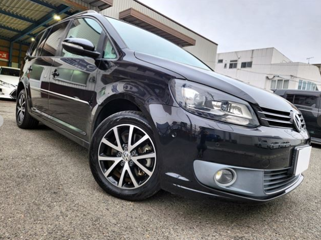 Volkswagen Touran TSI Comfortline – Spacious Family MPV
