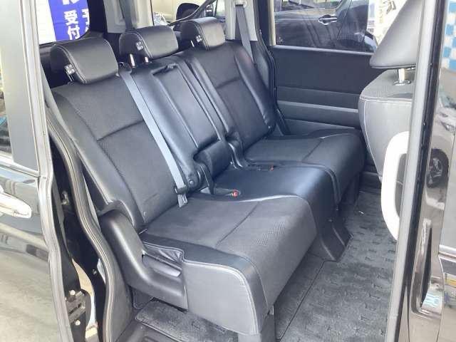 2015 Honda Step WGN Spada Z Cool Spirit – Black | 2.0L | Dual Power Sliding Doors