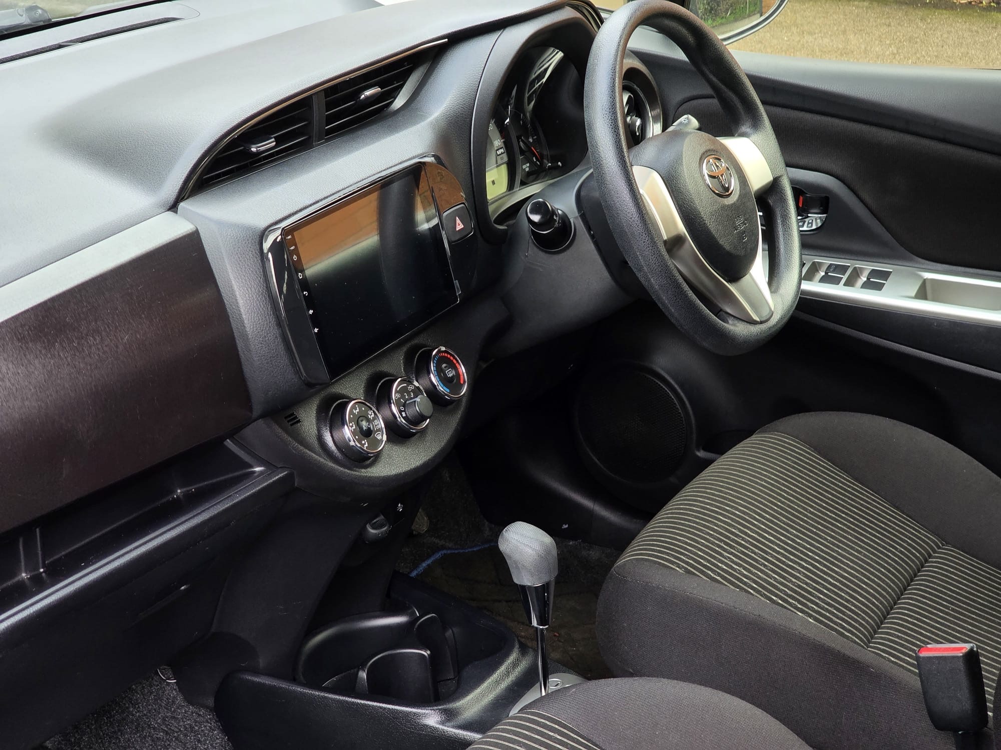 Toyota Yaris 2016 Trend VVT-I 5 Door