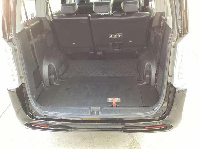 2015 Honda Step WGN Spada Z Cool Spirit – Black | 2.0L | Dual Power Sliding Doors