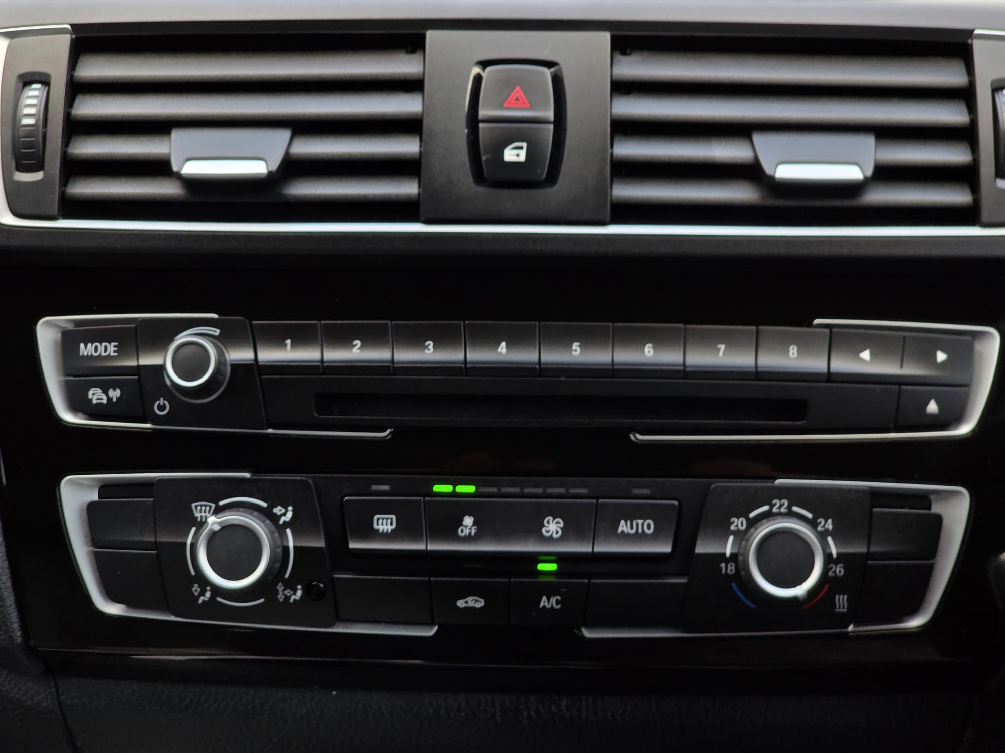 BMW 1 Series 2.0 118d Auto Euro 6 (s/s) 5dr