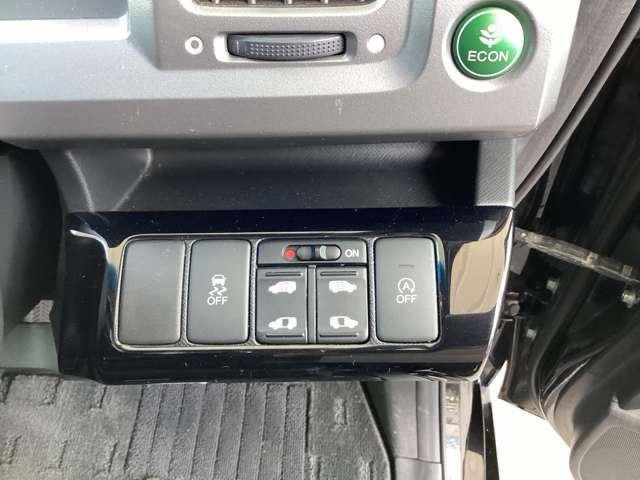 2015 Honda Step WGN Spada Z Cool Spirit – Black | 2.0L | Dual Power Sliding Doors