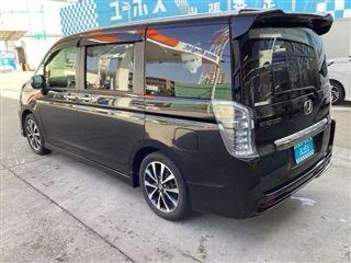 2015 Honda Step WGN Spada Z Cool Spirit – Black | 2.0L | Dual Power Sliding Doors