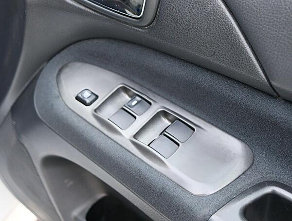 Mitsubishi Lancer 2.0 EVO IX MR FQ-360 4dr