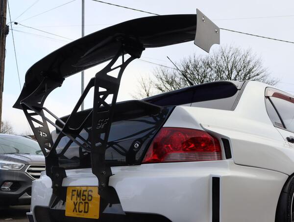 Mitsubishi Lancer 2.0 EVO IX MR FQ-360 4dr