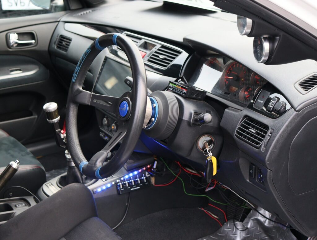 Mitsubishi Lancer 2.0 EVO IX MR FQ-360 4dr