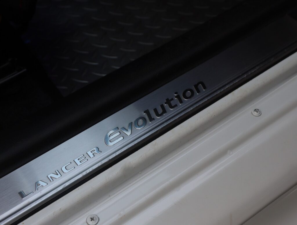 Mitsubishi Lancer 2.0 EVO IX MR FQ-360 4dr