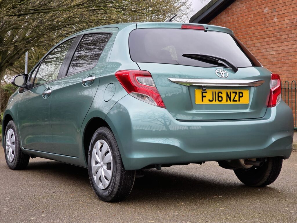 Toyota Yaris 2016 Trend VVT-I 5 Door