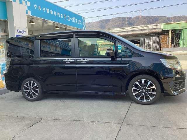 2015 Honda Step WGN Spada Z Cool Spirit – Black | 2.0L | Dual Power Sliding Doors