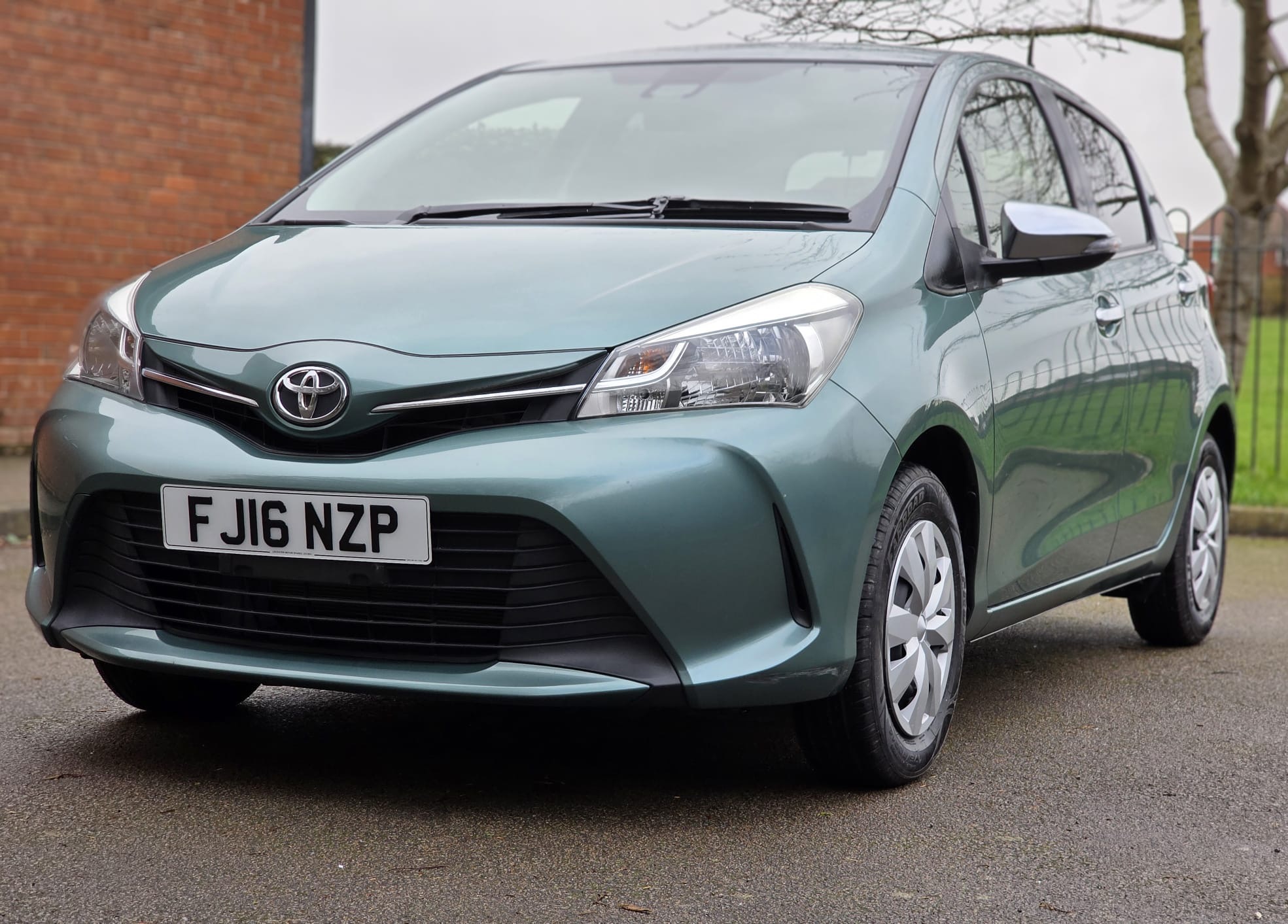 Toyota Yaris 2016 Trend VVT-I 5 Door