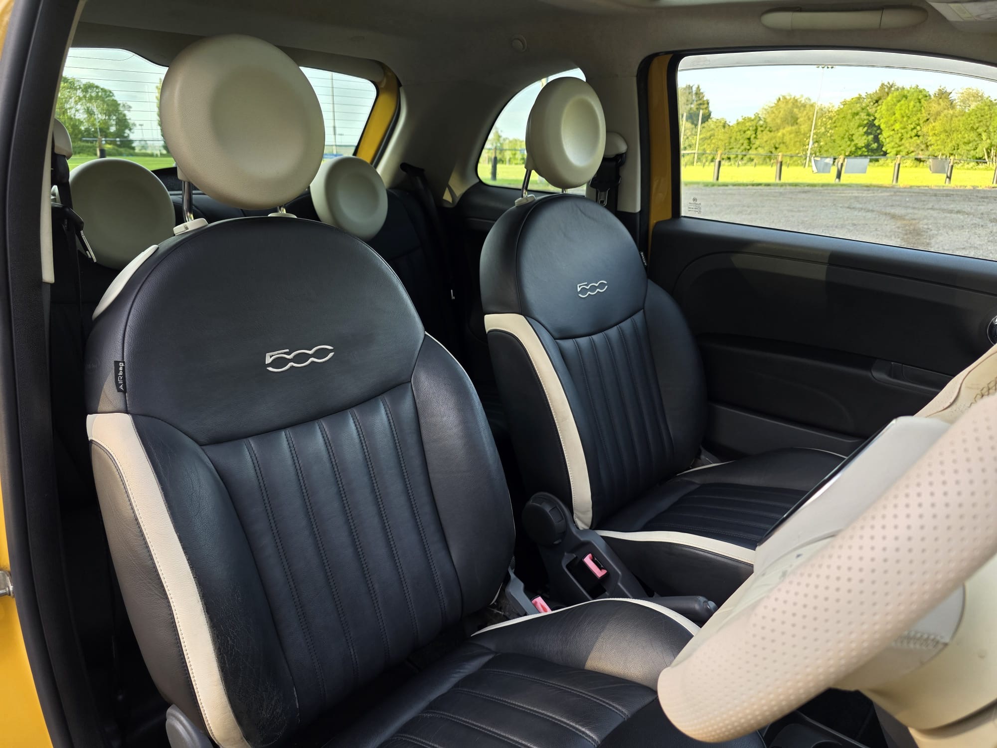 2015 Fiat 500 0.9 TwinAir Lounge Hatchback 3dr Petrol Dualogic Euro 6 (s/s) (85 bhp)