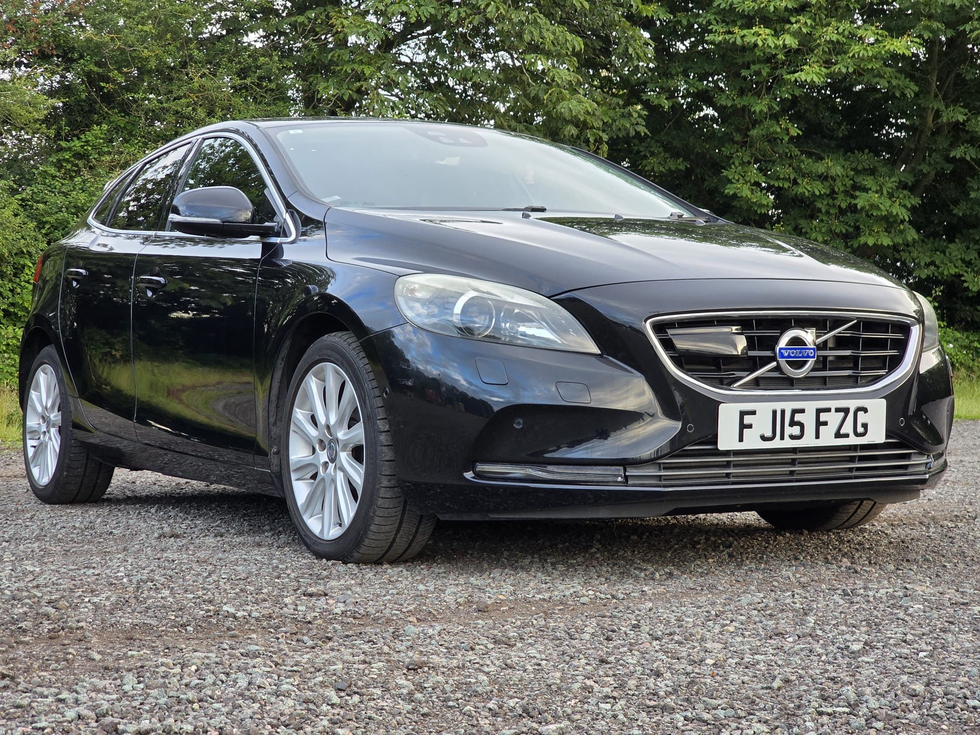 Volvo V40 T4 Black