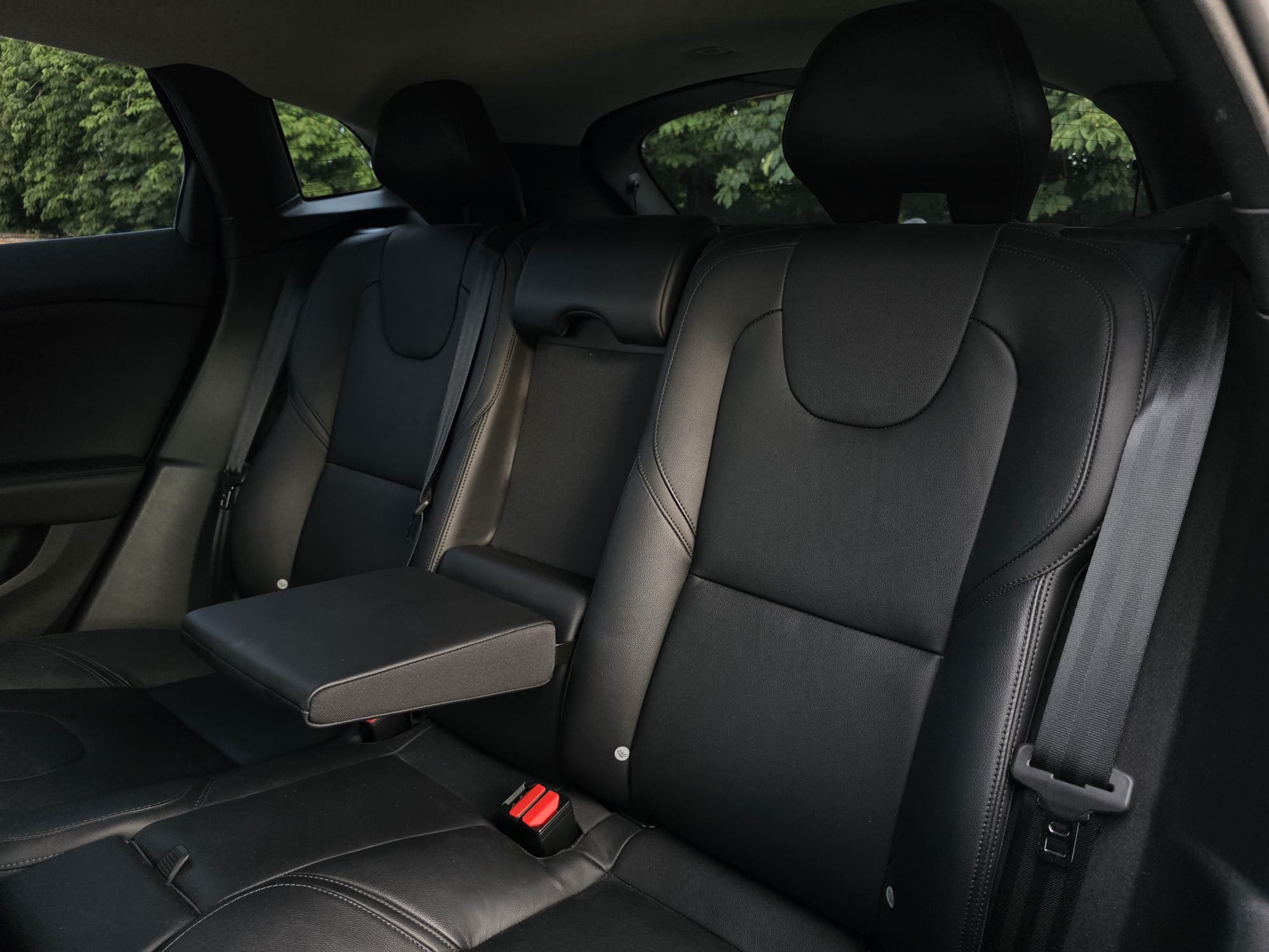 Volvo V40 T4 Black