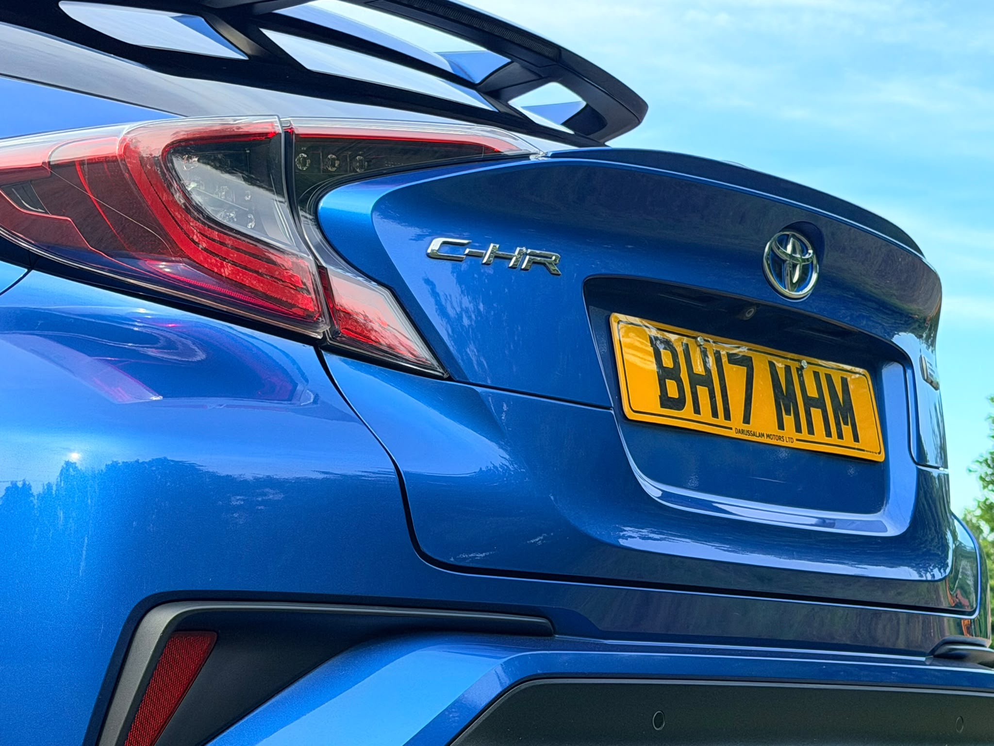 Toyota C-HR Hybrid 2017 1.8
