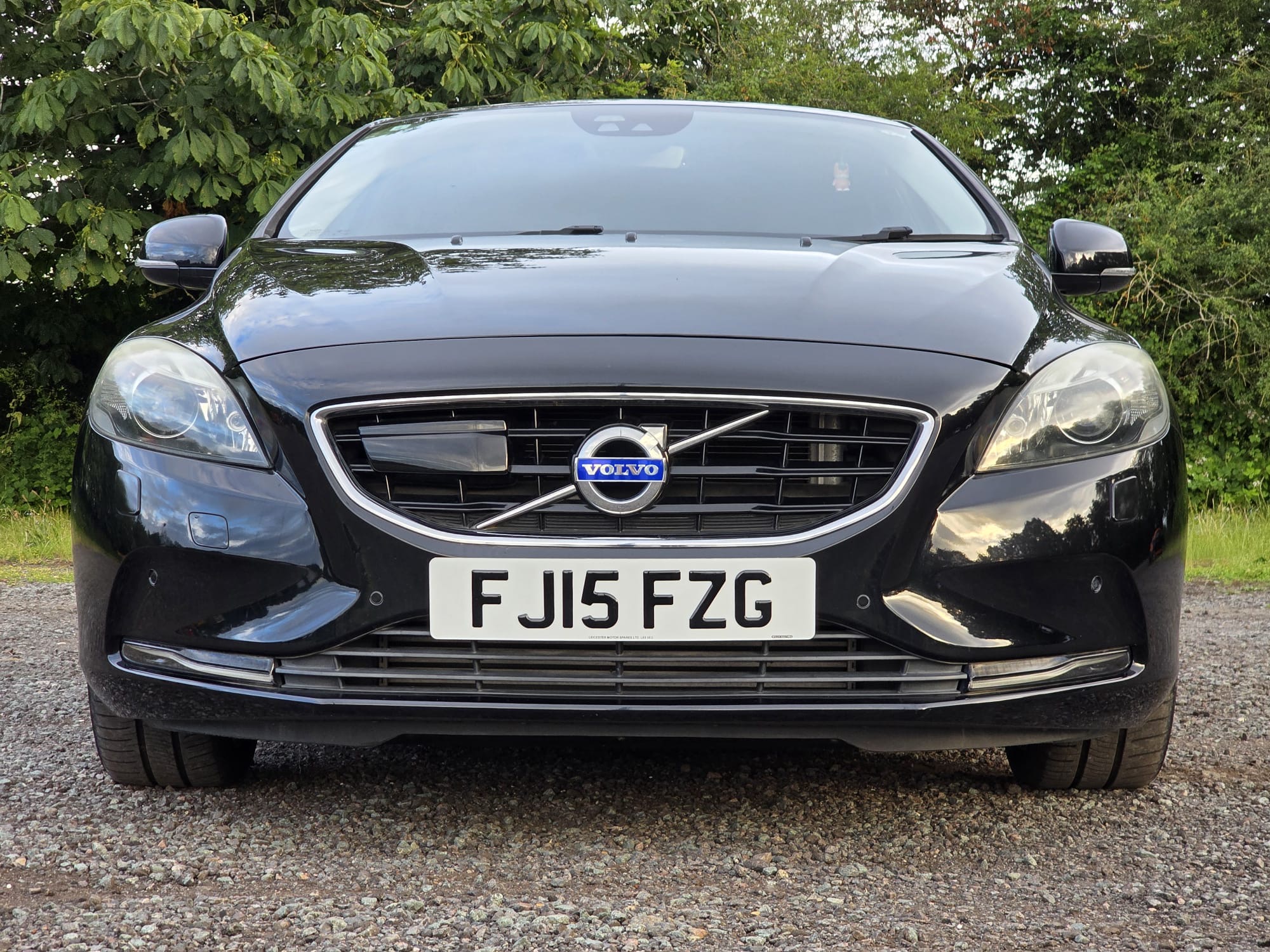 Volvo V40 T4 Black