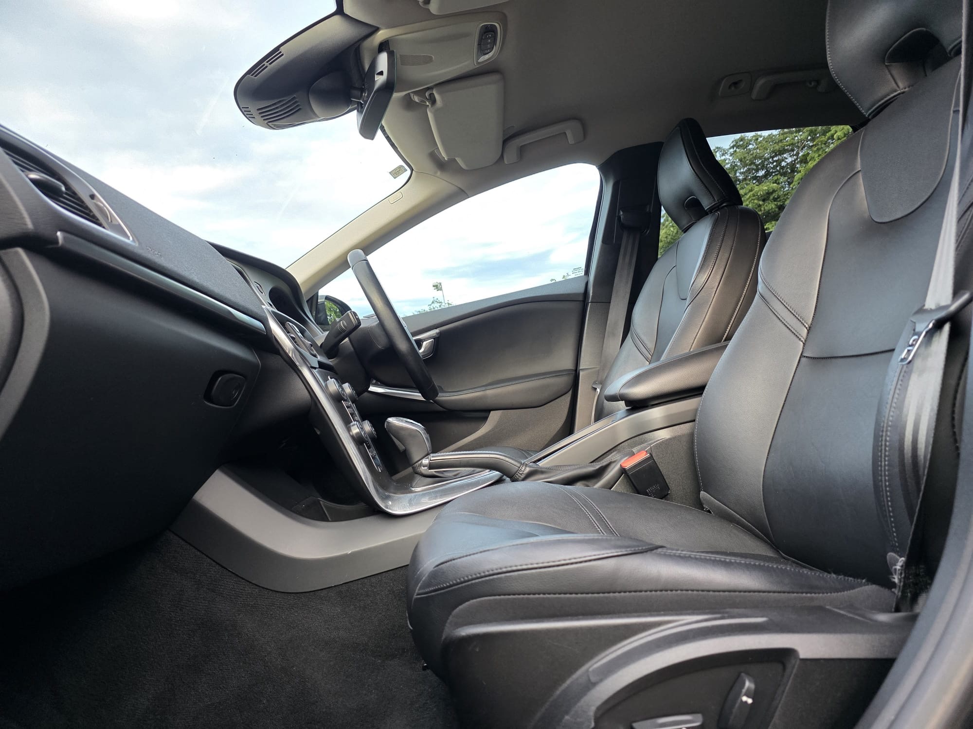 Volvo V40 T4 Black
