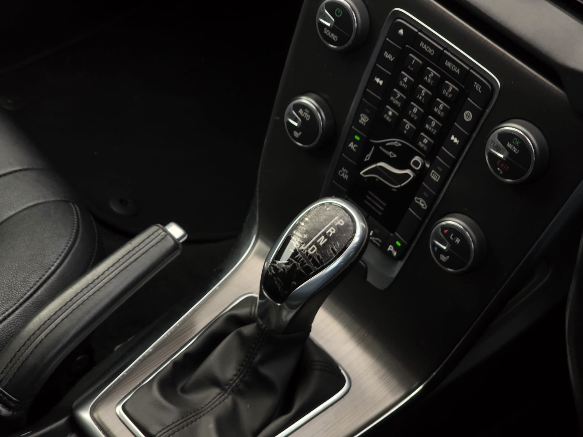 Volvo V40 T4 Black