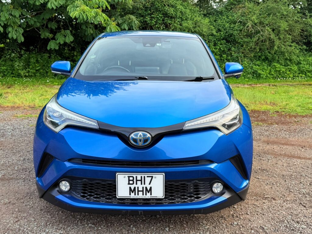 Toyota C-HR Hybrid 2017 1.8