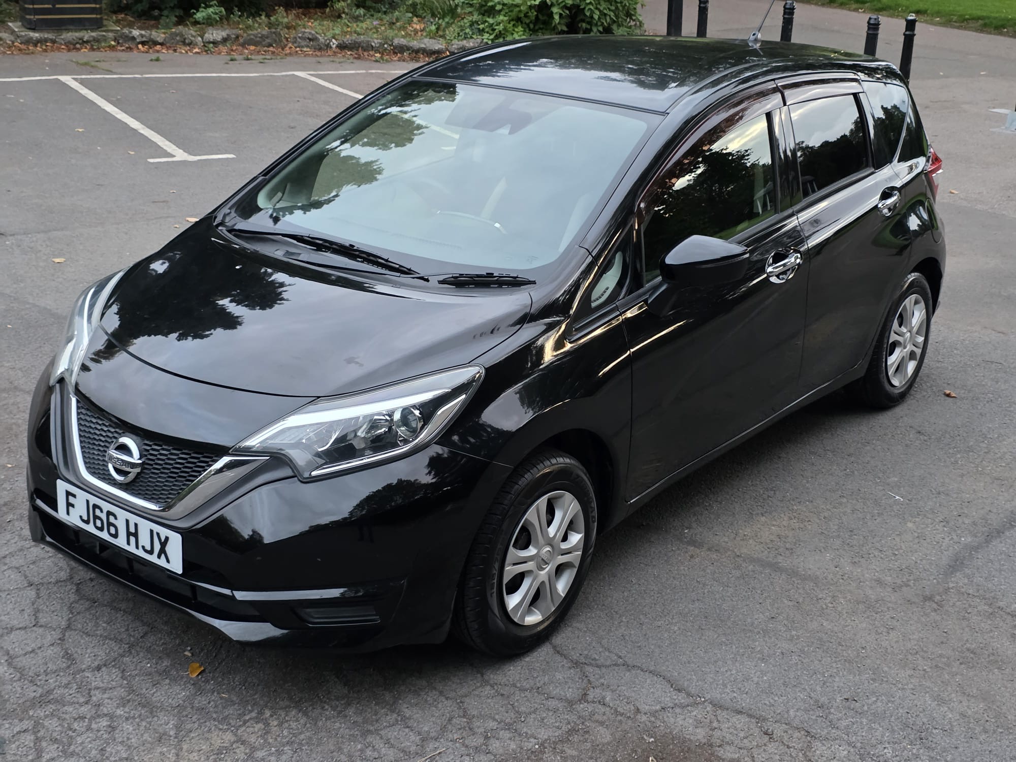 2016 Nissan Note 1.2 DIG-S Tekna Hatchback 5dr Petrol CVT Euro 6 (s/s) (98 ps)