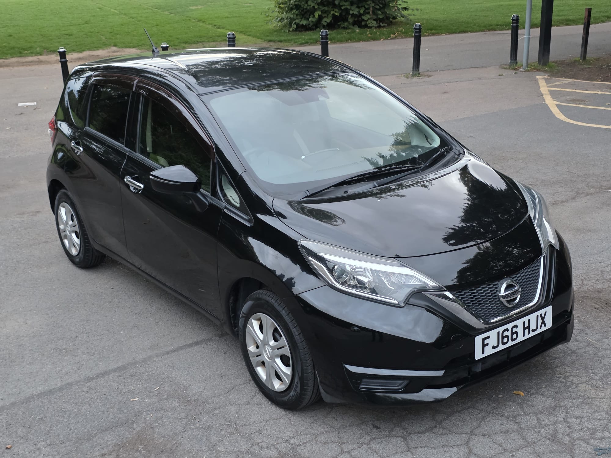 2016 Nissan Note 1.2 DIG-S Tekna Hatchback 5dr Petrol CVT Euro 6 (s/s) (98 ps)